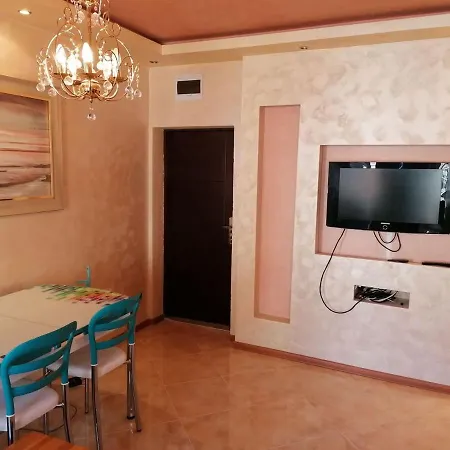 студио лукс ново * 布尔加斯